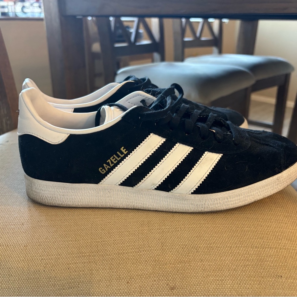 Adidas Gazelle Women's Black White Sneakers